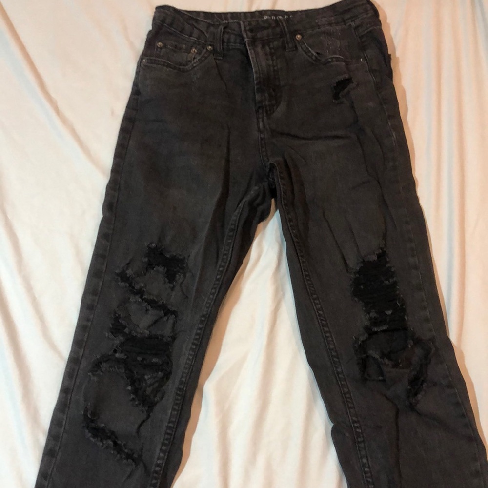 Wild Fable High Rise Black Ripped Mom Jean size 0